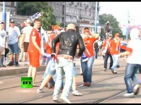 Video of brutal clashes between Russian & Polish fans in Warsaw