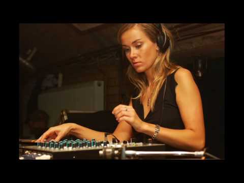 DJ Dero - I Retro ( Alejandro Montero Clubzound Mix )