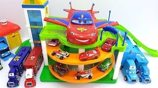 Disney Cars lightening McQueen Toys tayo parking garage pretend play