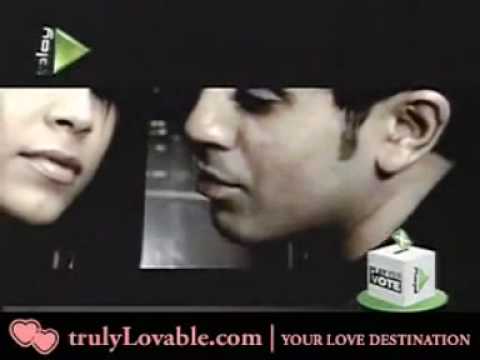 YouTube - sanu tere naal ni gal sun le soniye.3gp