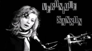 Watch Veronique Sanson Un Peu Plus De Noir video