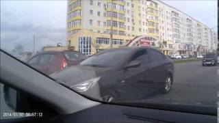 Видео Старый Оскол 08 04 2017г Авария на Комсомольском проспекте ..!!! от Sanct um, Комсомольский проспект, Старый Оскол, Россия