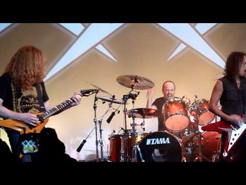 Metallica w/ Dave Mustaine - Jump in the Fire (Live in San Francisco, December 10th, 2011)