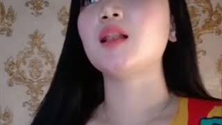 Tante Bigo Hot