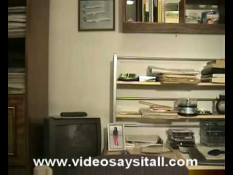 Azden 105 camcorder on-camera UHF wireless microhone system