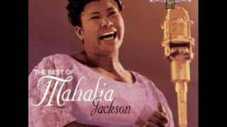 Watch Mahalia Jackson Move On Up A Little Higher video