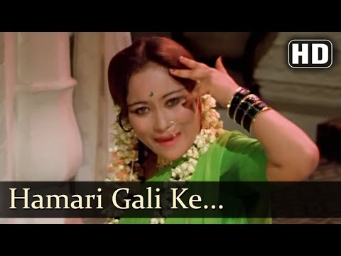 Nathaniya Jo Daali - Mujra - Item Girls - Main Tulsi Tere Aangan...