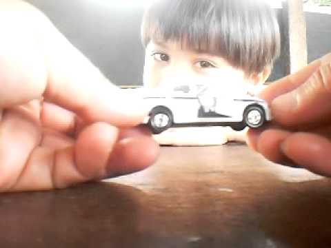 Tomica Toyota Mark X This is now on sale 2012 in Japan. 現在発売中のトミカです。いま、レギュラートミカにタクシーが2台あります。 個人的には後部ドアが開く ...