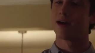 Clay And Hannah Kiss13 Reasons Why Kiss