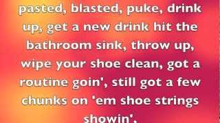 Watch Eminem Shake That video