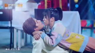 《夏夜知君暖》Xia Ye Zhi Jun Nuan ||Campus Romance|| Chinese Drama 2020 MV (Aaron Deng 