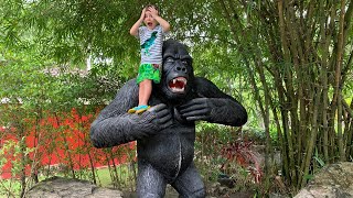 Yusuf Phuket Zoo’da Gorilin Burnuna Parmağını Soktu😂 Ejderha, Kaplan, Zürafa, Hi