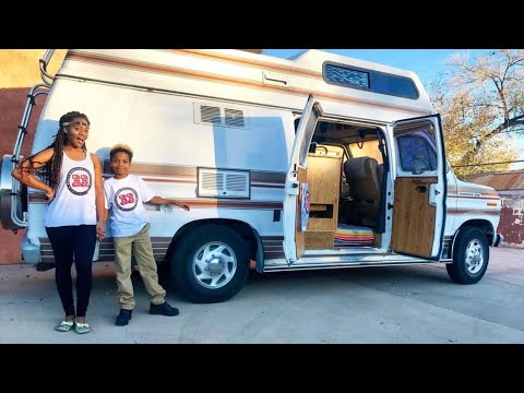 VAN TOUR: Introducing Off The Grid With A Kid