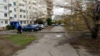 Видео Пешком по ул. 40 лет Победы вдоль 31 м/р (Волжский 26.10.17) от MneNeVseRavnoVolzhskiy, улица 40 лет Победы, Волжский, Россия