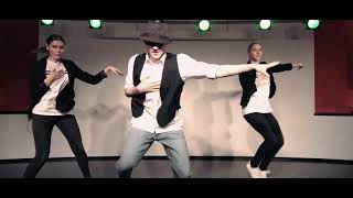 Earl St. Clair Good Time Choreography