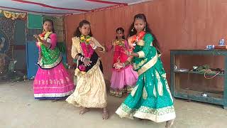 Nila pila all gulabi... Nila pila all gulabi...