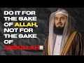 @muftimenkofficial Ends the controversy of wearing coat over Abaya!!