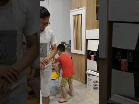 bàn ăn tranh gấp gọn tường xuongdecor.com