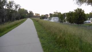 Видео АМЕРИКА #196 Iowa Council Bluffs зайчики и дешевые дома от Qwais, Каунсил-Блафс, Соединённые Штаты