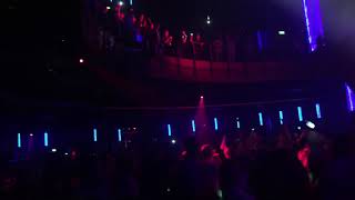 A. Mamontovas- O2 Indigo London