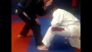 Frank The White Belt Bjj Technique Cowboy Choke To Knee Bar