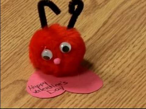 Making Valentine's Day Crafts for Kids : How to Make a Homemade Valentine 