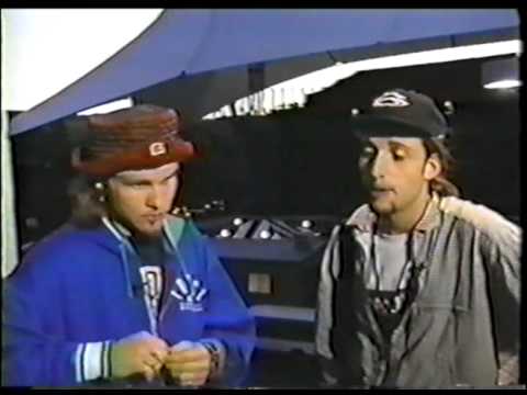Pearl Jam - Jeff Ament and Stone Gossard Interview pt3 (Mt View, 1992)