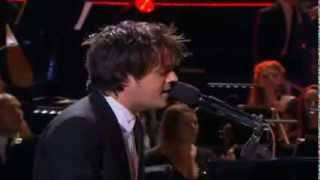Watch Jamie Cullum Just One Of Those Things video