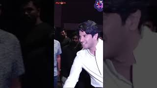 Dulquer Salmaan Grand Entry Mad Pre Release Event Sreeleela Popper Stop Telugu