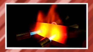 GLOWING 1,000 DEGREE KNIFE (Internews Web Exclusive)