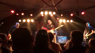 Watch Half Man Half Biscuit live video