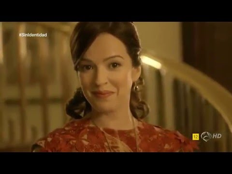 "Sin Identidad": Amparo (Verónica Sánchez) - Unfaithful