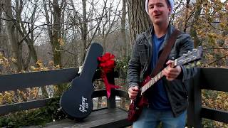 Watch Barenaked Ladies Green Christmas video