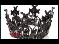 Huge Music Memorabilia Auction: Do You Want Beyoncé’s Crown?