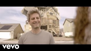 Watch Mike Gordon Yarmouth Road video