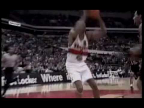 paul pierce dunk on channing frye. Top 10 nastiest dunk attempts on Alonzo Mourning