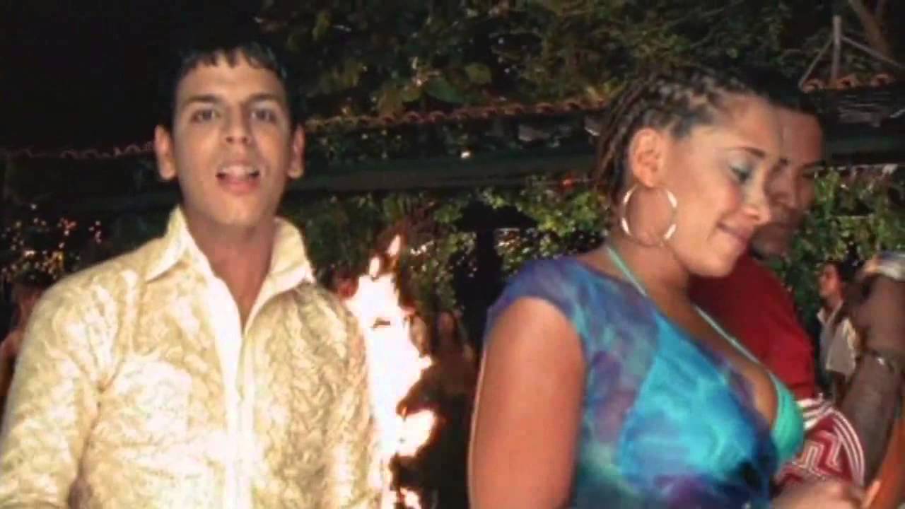 BAILA MORENA CANCION DE TITO baila morena cancion de tito: