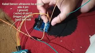 KELOMPOK 3 DIY PAKAN AYAM SEDERHANA MENGGUNAKAN ARDUINO DAN SERVO + SENSOR