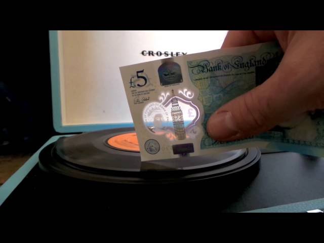 Britain’s New Fiver Can Be Used To Play Vinyls -