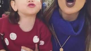 Banu Parlak & Eliz İzmir