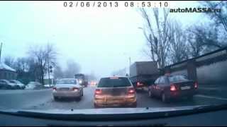 Видео Большое ДТП в Ростове-на-Дону на улице Текучева 06.02.2013 от AUTOMASSAru, улица Текучёва, Ростов-на-Дону, Россия