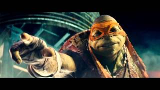 TMNT - Official Featurette - "Meet April O'Neil" - Int. English