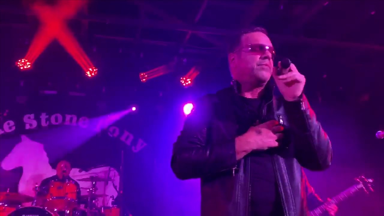 ALMOST U2 - LIVE