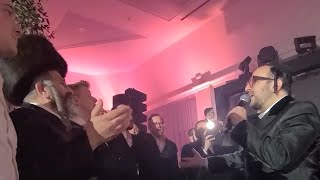 Lipa Schmeltzer's Emotional Performance, for Chusen's Father, With Yiddishe Song "Father"