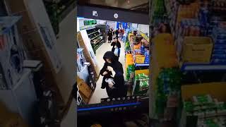 Kırklareli'nde bir adam, markette alışveriş yapan kadını taciz etti.