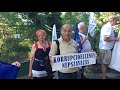 "Ideje csomagolni" Ismét tüntettek Orbán Viktor háza előtt