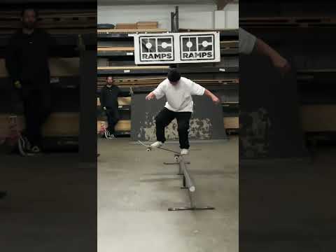 Front blunt the whole rail to back side flip out ! #skateclipsdaily #skateboardingisfun #skatelife