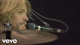 Watch Foo Fighters Cold Day In The Sun video