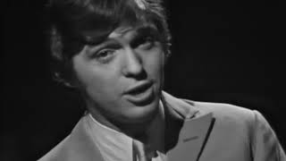 Watch Georgie Fame Bonnie And Clyde video