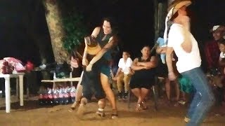 COMENZÓ EL BAILONGO DE FIN DE AÑO ESTO SE PUSO BUENO - CENA DEL FIN DE AÑO 2018 P/24